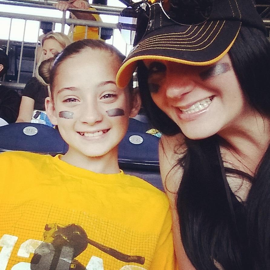 KBDPhotography's tweet photo. Playing hookie! Shhhh don't tell! #letsgobucs http://t.co/VcDznHme5u