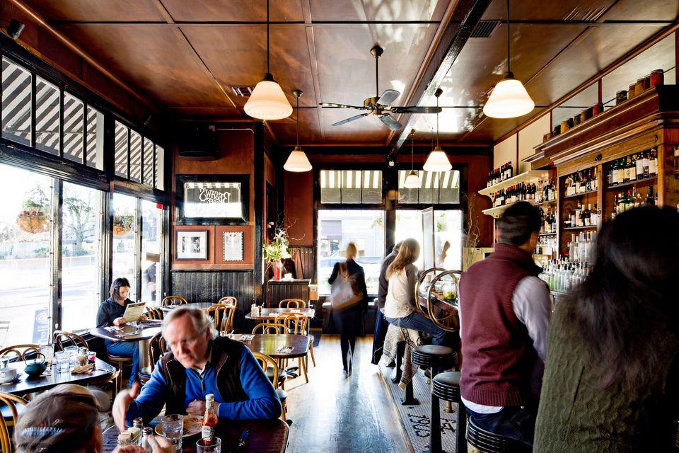 Portland institution <a href="/Besaws/">Besaws</a> finds a new home in Northwest: oregonlive.com/dining/index.s…