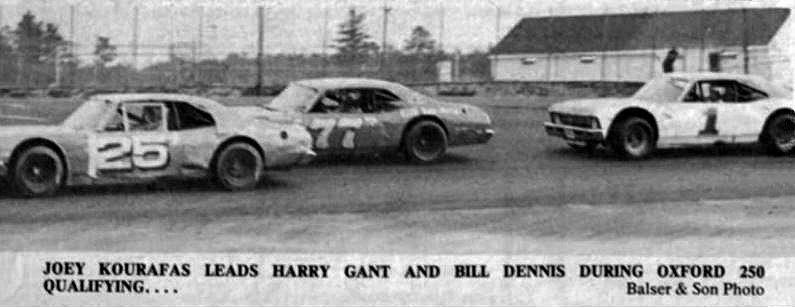 NCMarrk's tweet photo. #NascarThrowbackThursday  1977 Oxford 250 Action ! http://t.co/QEheD40csR