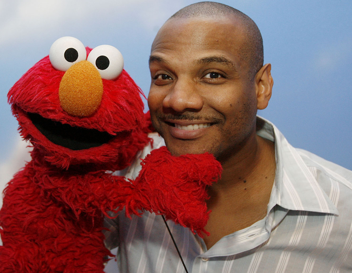 Happy Birthday to Kevin Clash, the original puppeteer of Elmo! 