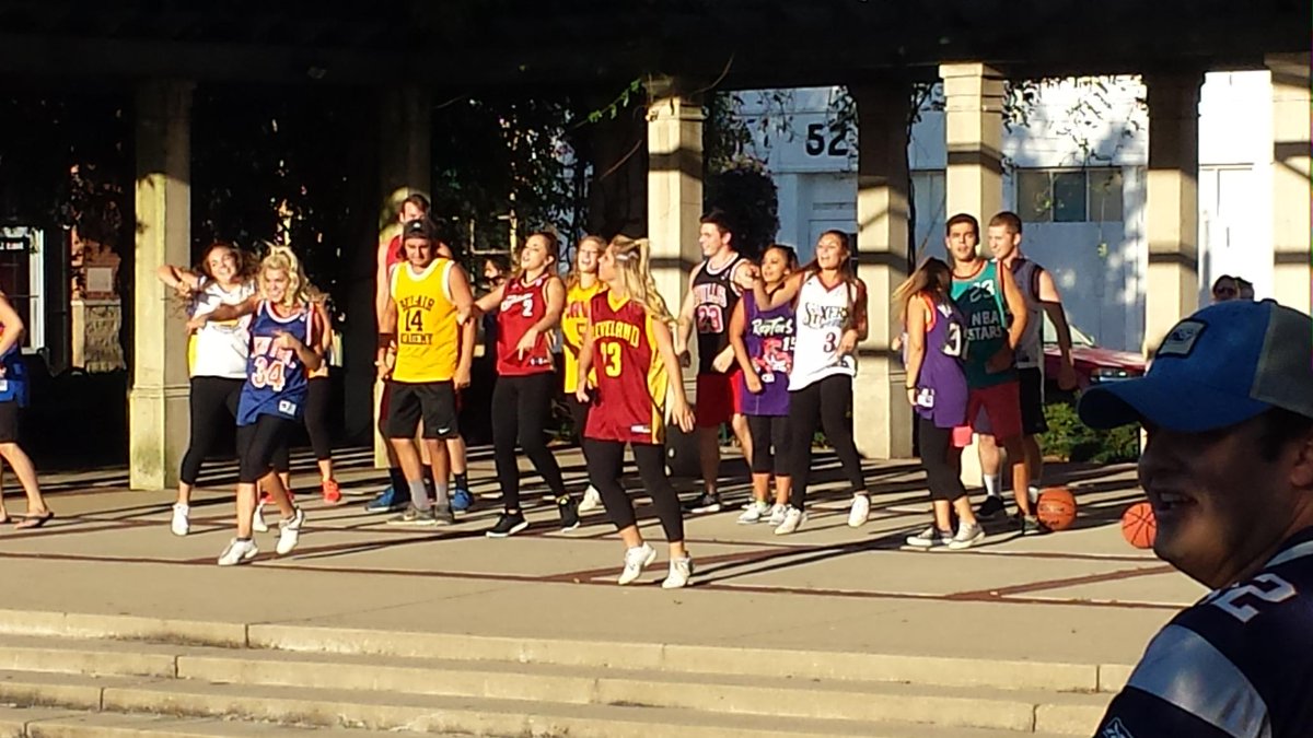 MiamiUGreekWeek's tweet photo. Ball is life for DKE and Zeta #groovygreekweek http://t.co/z3AqL3ur0e