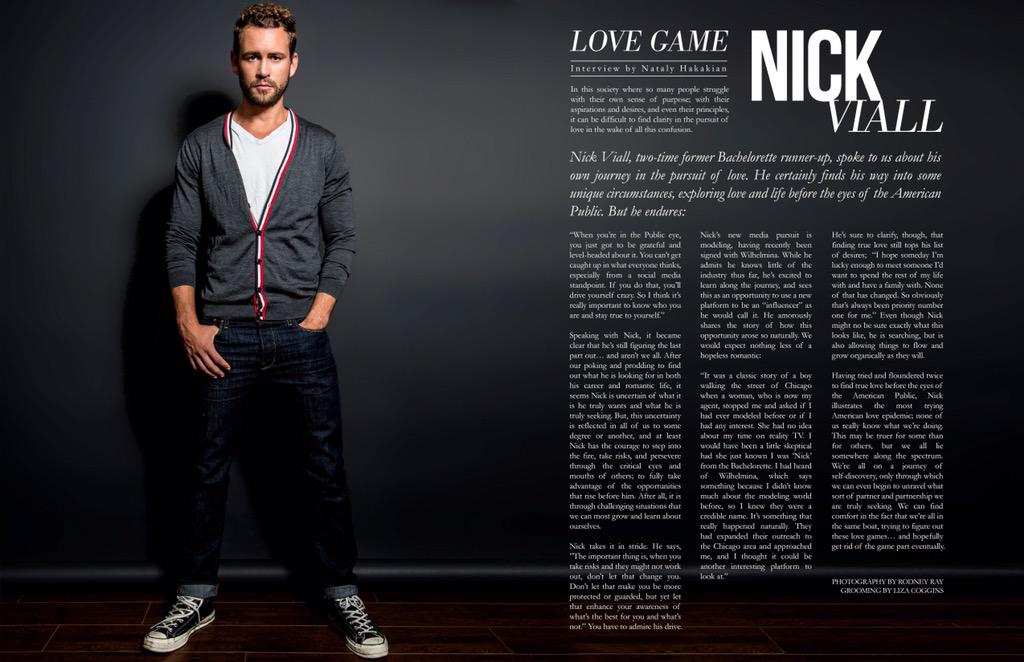 sisters - Nick Viall Bachelorette 11 - Fan Forum - Thread #18 - Page 16 CPI6bZkUwAEZUDE