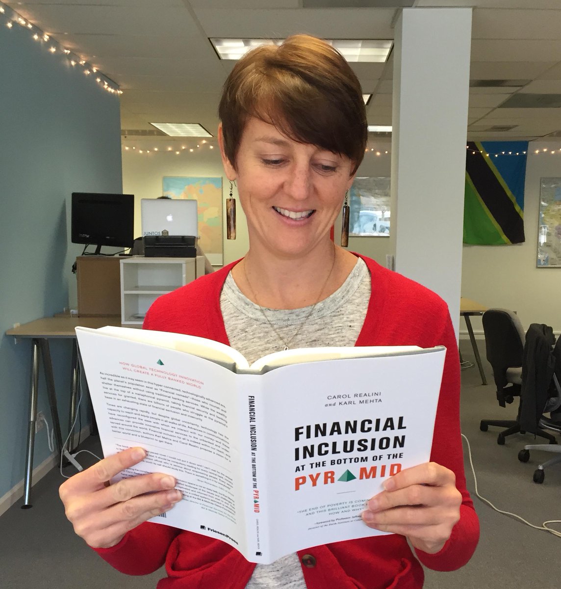 I can't put it down! Ch 17 is the best! <a href="/carolrealini/">Carol Realini</a> <a href="/SuccessatBOP/">FinIncBOPbook</a> #financialinclusion @JuntosGlobal
