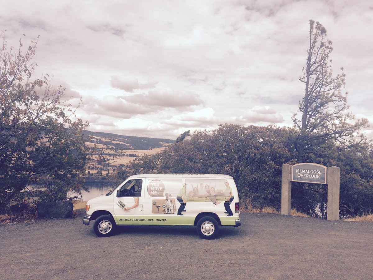 YouMoveMePDX's tweet image. Our Beautiful new pack Van is making its way around the #PNW

#Mosier #HoodRiver #Gorge
