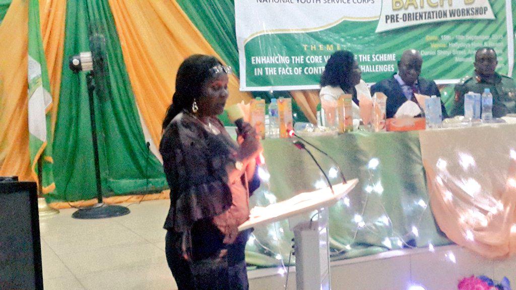 nysc_ng's tweet photo. Okuonghae Josephine (Mrs) DD planning given the vote of thanks to mark the end of #15BPreOrientation Workshop http://t.co/AaeUmYKKaX