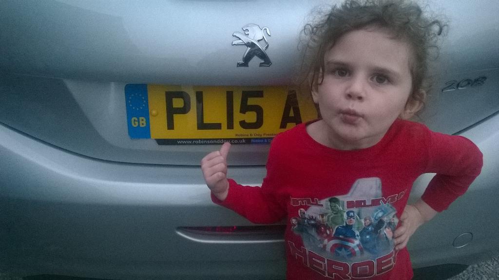 kelfantastic's tweet photo. @recbgl Lucy LOVES this challenge! #NumberHunter http://t.co/ga9QR6bLGH