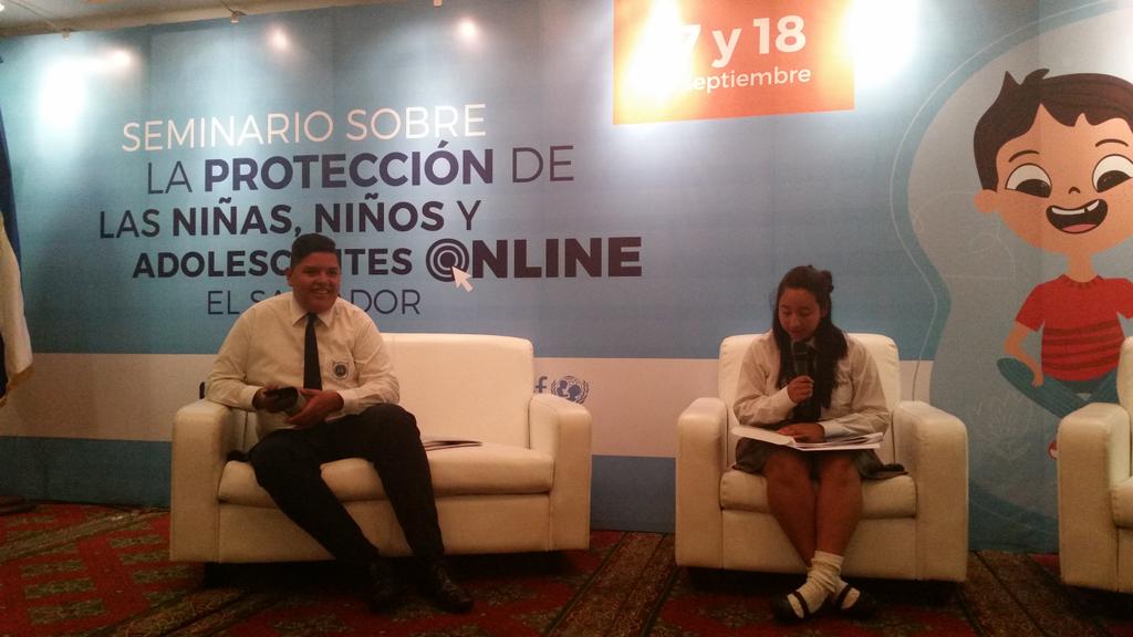 katiamdantas's tweet photo. Beautiful presentation by children on their commitment to a safer use of technologies in El Salvador #COPWorkshop http://t.co/7dxZlN96NV