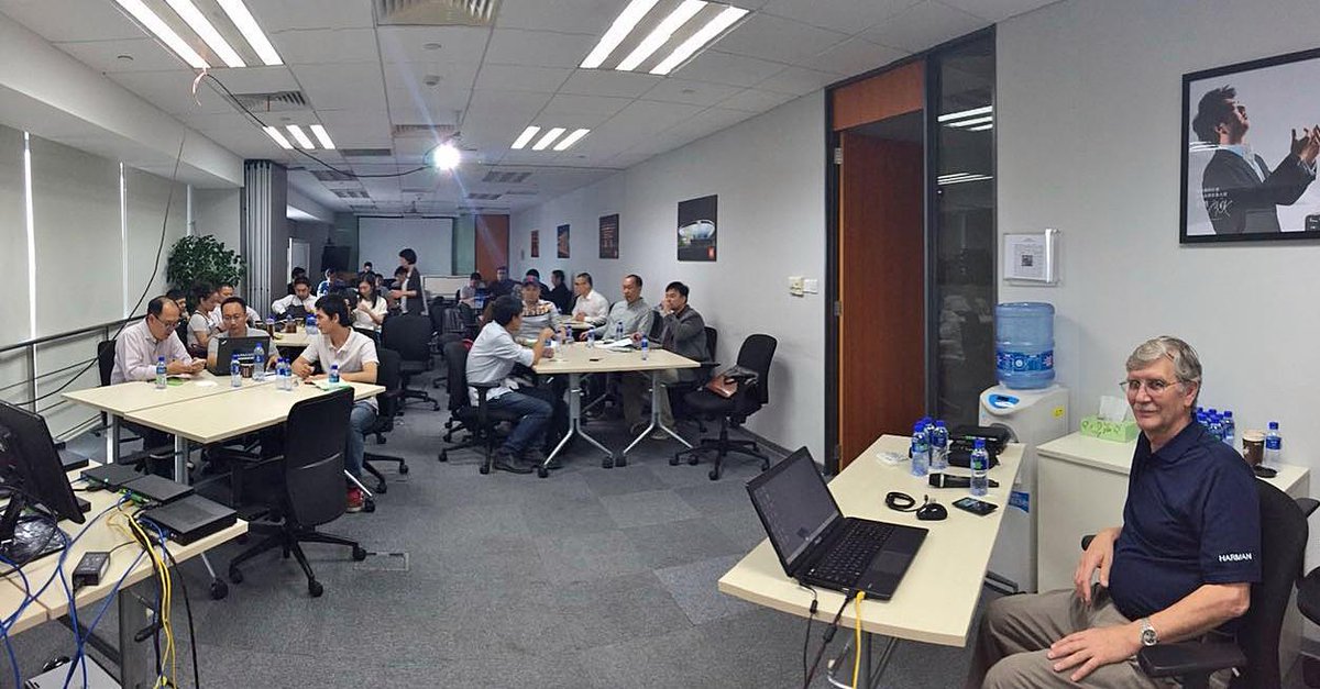 HARMAN_Pro's tweet photo. Great turnout for #oneHARMANpro training @Harman_Pro's Shanghai facility,China. #SVSI enthusiasm included @AMXtalk ! http://t.co/5cf7224lk8