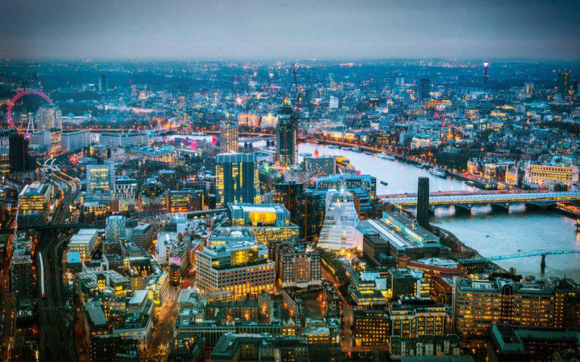 CityAM's tweet photo. London #FinTech investment has already surpassed last year #FTW2015 http://t.co/DviqoFpqzt http://t.co/yfruWIbtEx