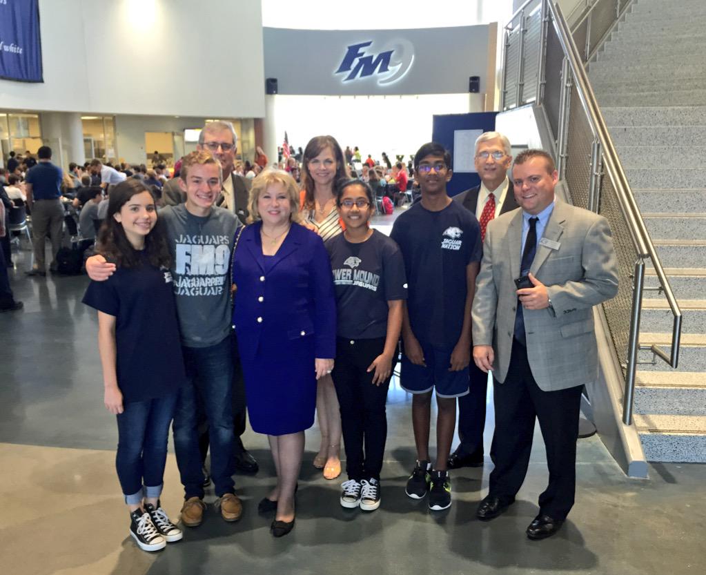 LewisvilleISD's tweet photo. Thanks to @SenJaneNelson for visiting @FMHS9 today! #FM9 #LISDlearns #ComeBackAndSeeUs http://t.co/hi5jAMDUjr