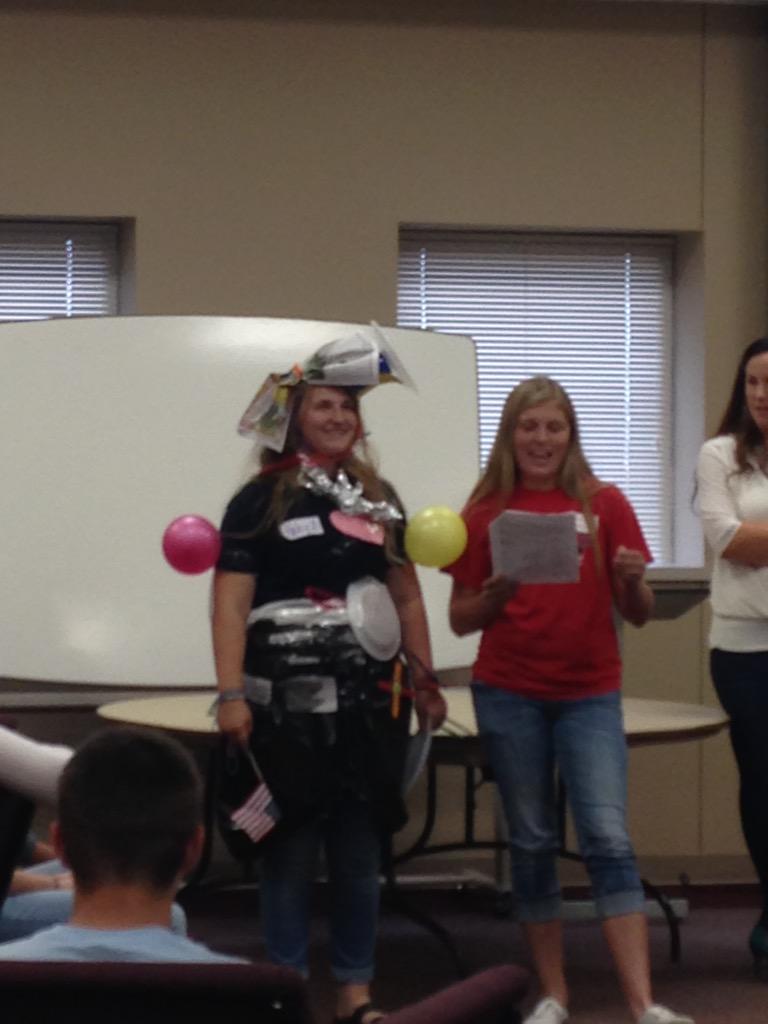 NorthlandYLS's tweet photo. Some of the amazing groups during NYLS today! #whatsyourdrive http://t.co/ohjWNqmi24