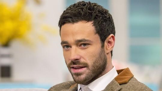 TaylorMiddleto2's tweet photo. It's #CoronationStreet time 😍 @seanjward http://t.co/5BWCsc3Vy0