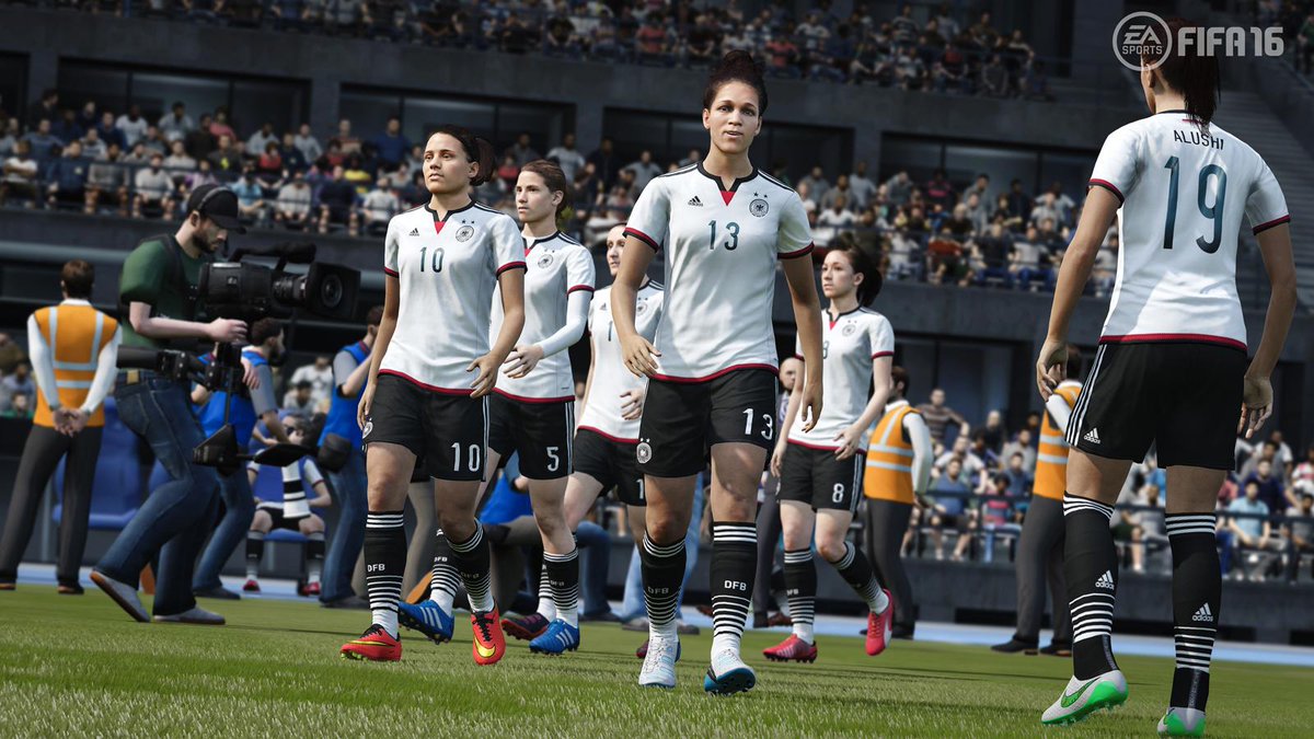 engadget's tweet photo. EA removes female players from 'FIFA 16' after NCAA eligibility concerns http://t.co/q7mQRjoTDK http://t.co/gBW5XiLTCB