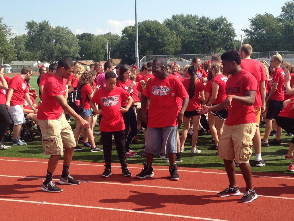 BBMrsBess's tweet photo. #BBFallGames what a great day to be a boilermaker! @camronharrel @ScottWakeley http://t.co/XNF73bpq9D