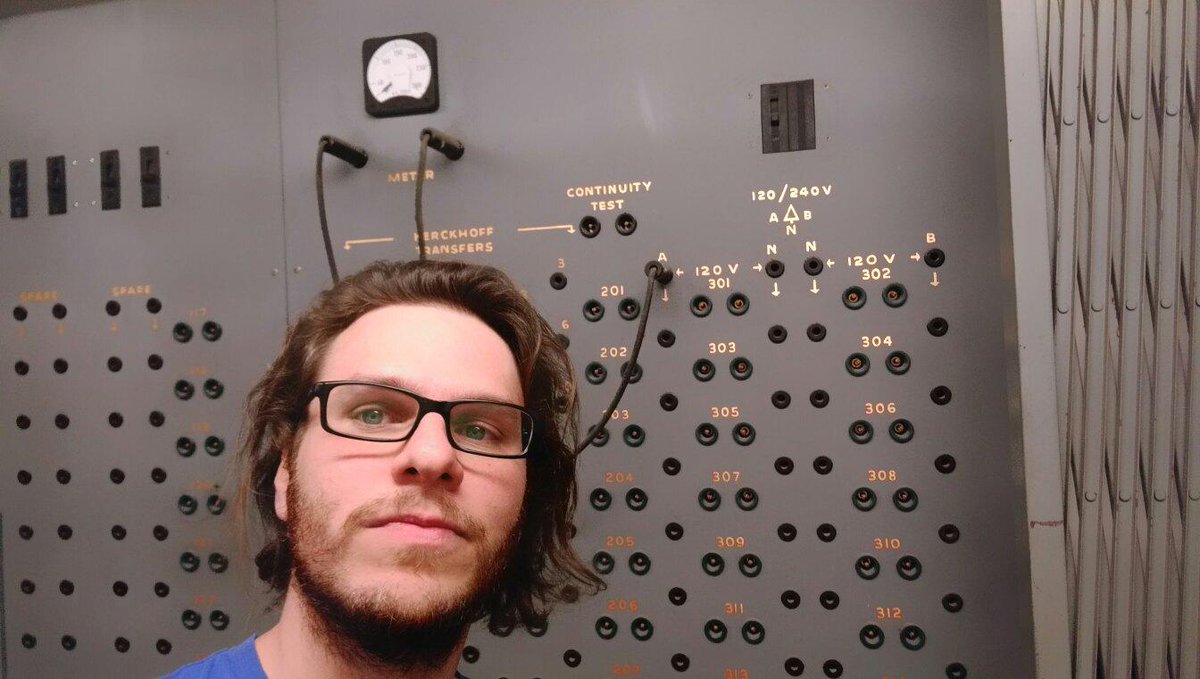 wakati_robot's tweet photo. From the dungeons of #caltech church building. #oldstuff #jurassictech http://t.co/CIhgheZAsC