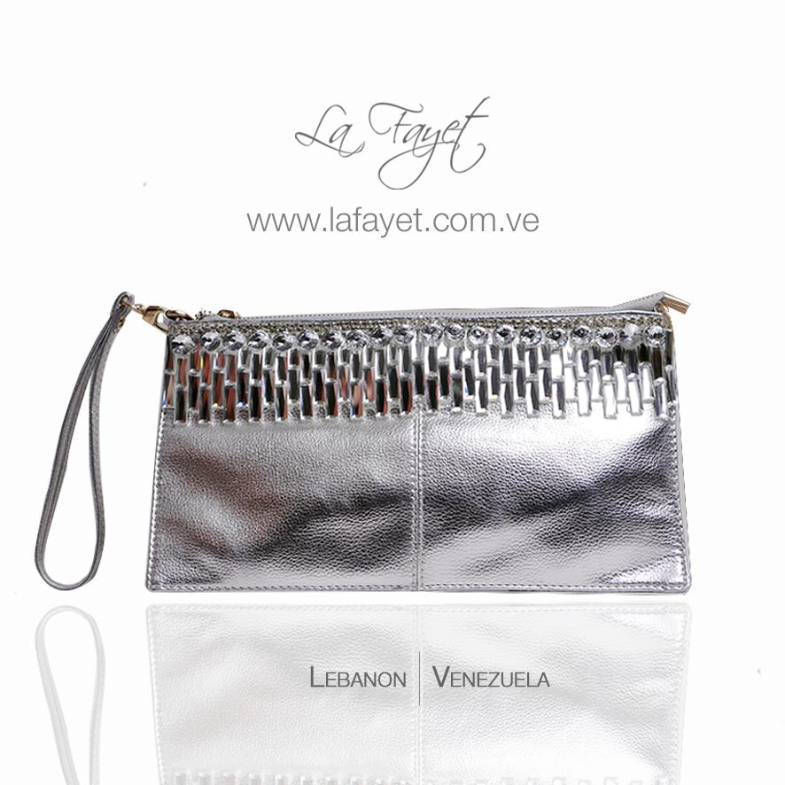 lafayetmoda's tweet photo. Silver Clutch with #LaFayetModa 

Call Us! +58 414-4719941 | +58 424-6810447 http://t.co/dy9OePzmPt