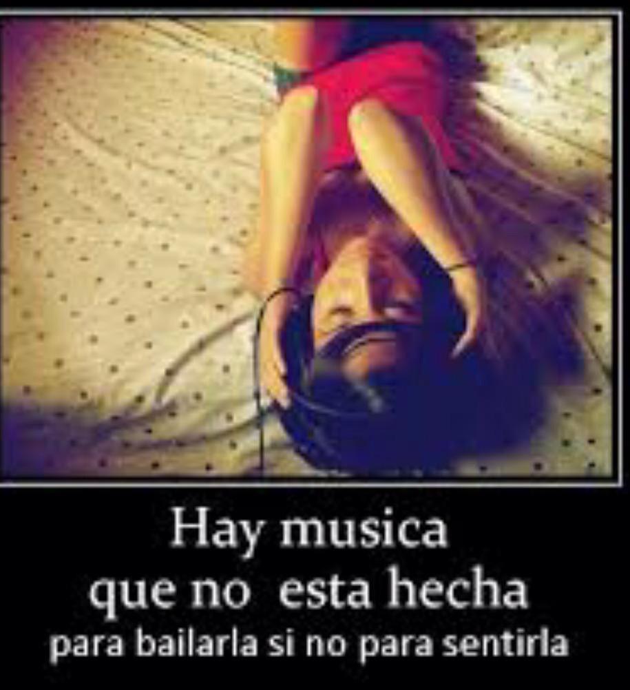 fati_metro's tweet photo. Mñn x la mñn tol mundo pegao a la radio.estreno,ya no,primer single del nuevo cd d Manuel Carrasco a partir de las 8 http://t.co/703mIo3CCI