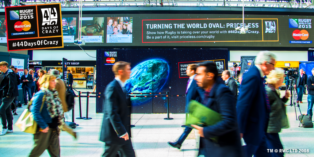 MastercardUK's tweet image. Today, we turned London's busiest station oval for #RWC2015. Tomorrow, it’s the world. #44DaysOfCrazy