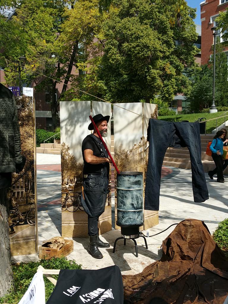 _StartupU's tweet photo. #modaculture #denimtour 
Checkout Moda Culture. My friend, Meindert's very cool startup. http://t.co/tZcqO5Uh8O