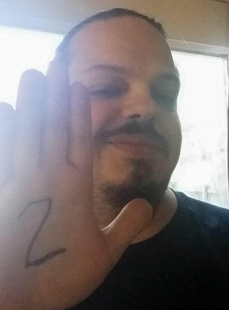 BoardgameStu's tweet photo. #GlobalGoals No-one, anywhere, should be hungry. We have the ability to fix that @TheGlobalGoals http://t.co/aHqv2UXYTf