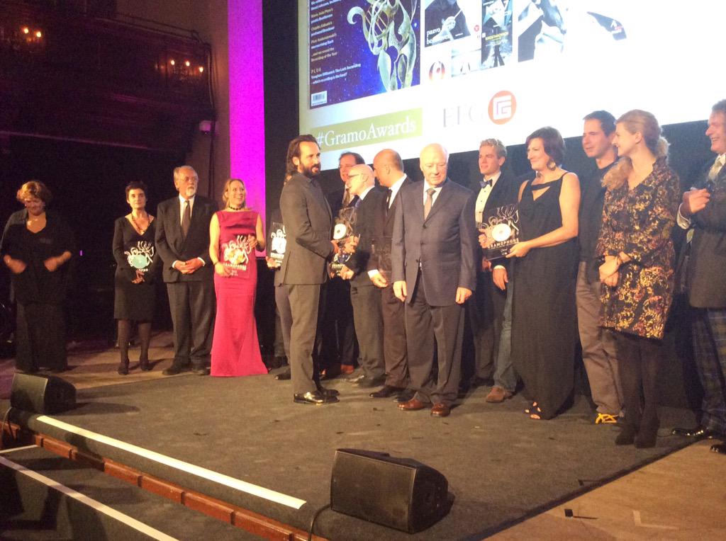 PremierClassica's tweet photo. Aaaand the group photo! #winners #nearlydinnertime ๐ #gramoawards #gramophoneawards2015 ๐๐๐ฃ๐ฃ๐ฃ๐ถ๐ถ http://t.co/aCGQk1iUuC