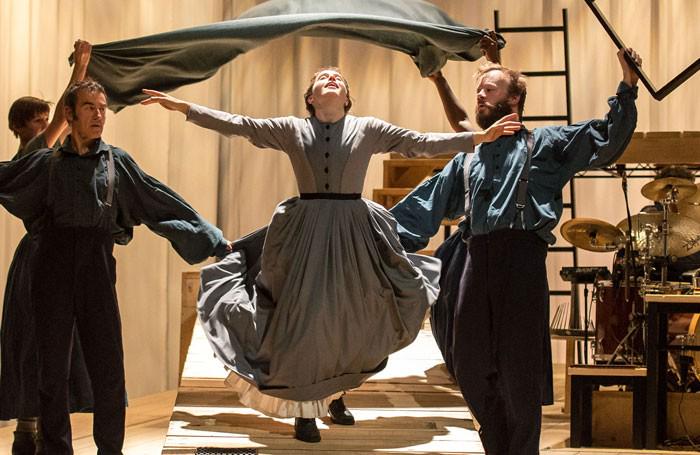 "Captivating and inventively staged" ★★★★★ Jane Eyre review <a href="/NationalTheatre/">National Theatre</a> bit.ly/1YhFNns