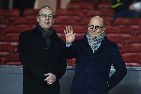 BBCSport's tweet photo. "This is rubbing salt into the wound."

#mufc fans angered by £16m Glazer family dividend.

http://t.co/IoFggm5jgS http://t.co/JrNlsQMQSZ
