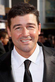 Happy Birthday to Kyle Chandler (50) 