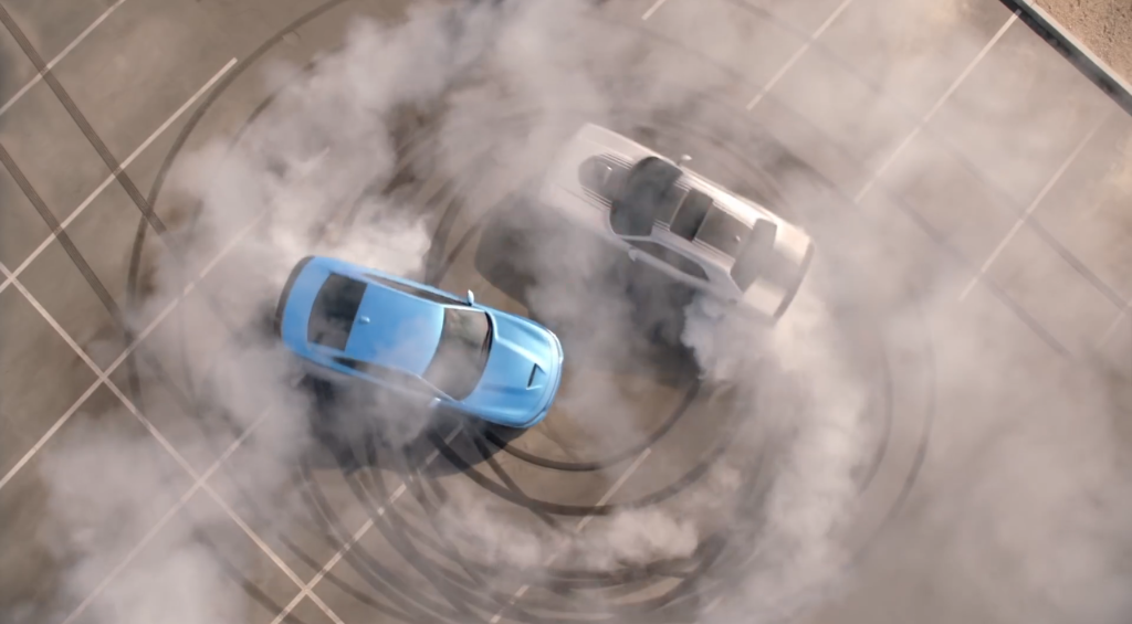 Dodge's tweet photo. The only things hotter than the muscle cars at a Dodge dealer are the donuts. #DodgeBrothers http://t.co/Ti7MbUaMKR http://t.co/qBjINEDlfO