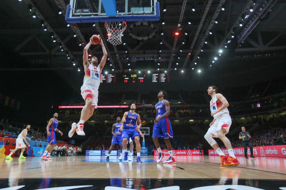 NBA's tweet photo. We're headed to OT in the @FIBA #EuroBasket2015 Semis between FRANCE &amp; SPAIN on @NBATV! http://t.co/b5FJ48SuWv