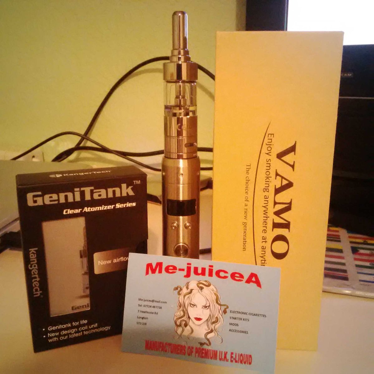 banks_william's tweet photo. @MejuiceA have hooked me up with a new amazing tank/mod and a #GeniTank with the new flavours. Wow cheers guys. http://t.co/X6QZZFHVHl