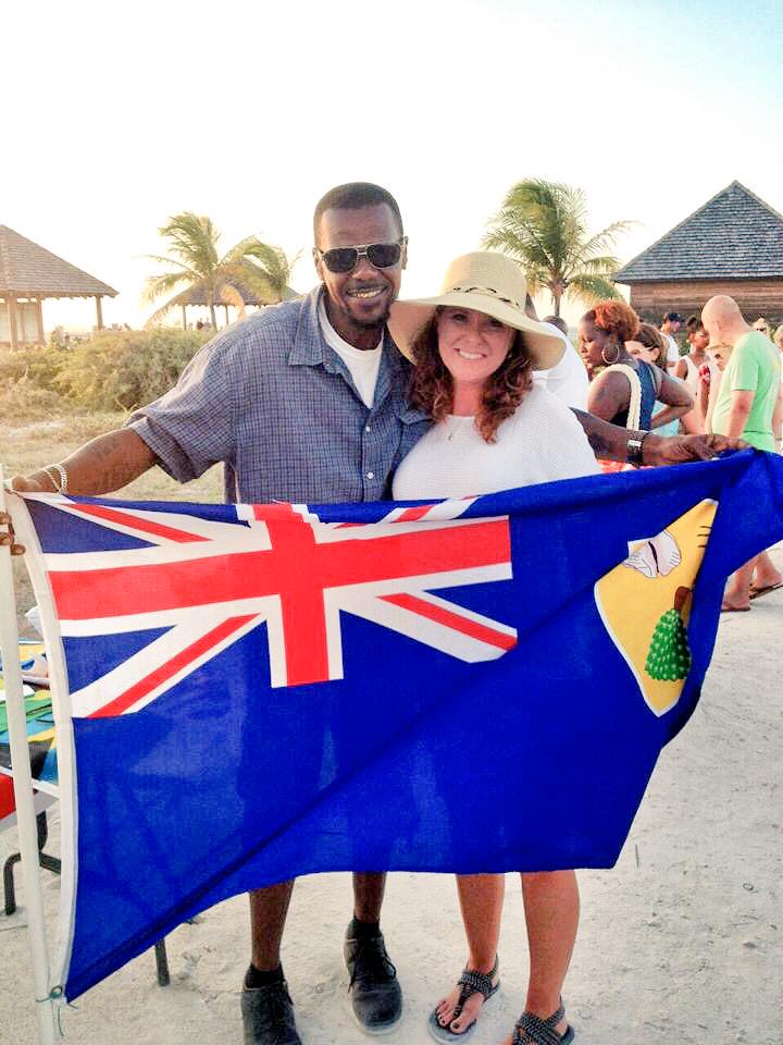 #FishFry #Thursday #TurksAndCaicos #WaveYuhFlag #Caribbean #IslandLife #TravelLife #CaribbeanLife #BeachLife 🇦🇮☀️✈️🌴
