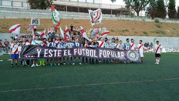 bukaneros92's tweet photo. Y la utopía se convirtió en realidad.
Ya en la web fotos y crónica del Rayo - Depor popular.
http://t.co/CuiUGZH5m0 http://t.co/1WMls54Y7l