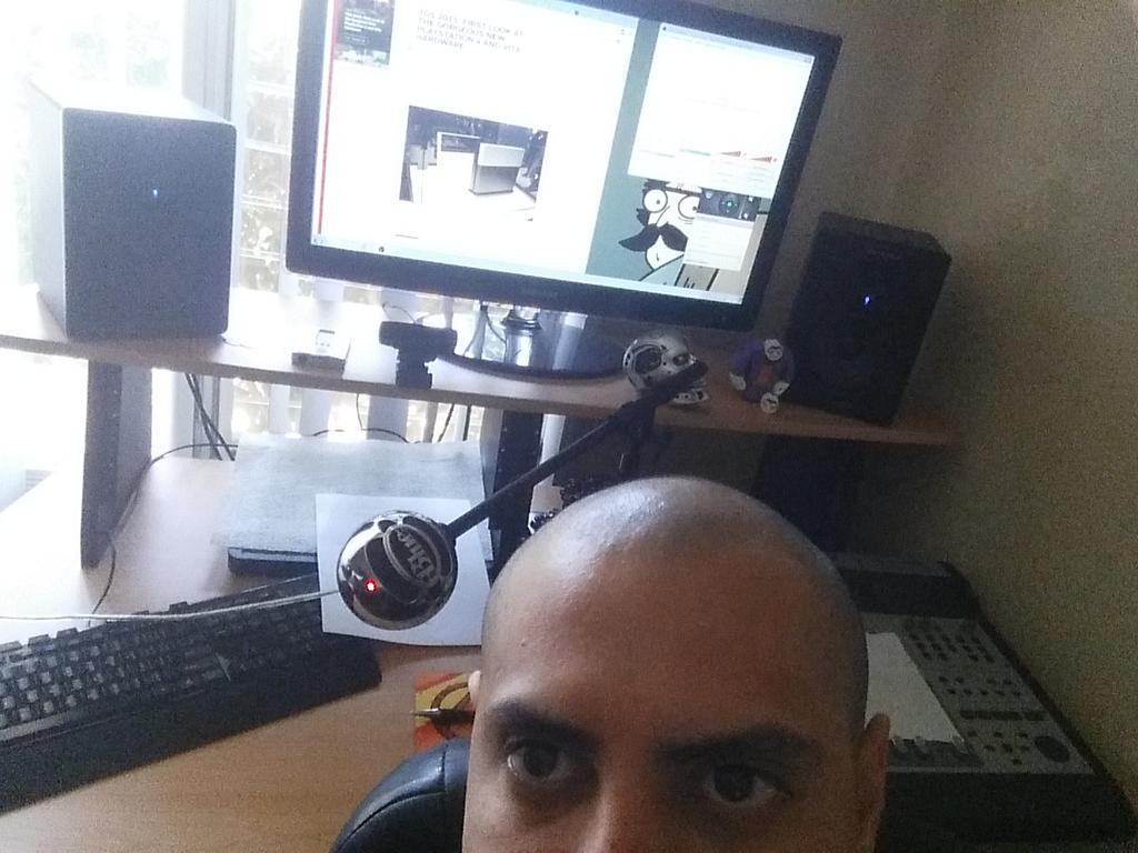 ThePowerUpShow's tweet photo. The Power Up Show LIVE! In 5 minutes. Only on @Twitch Come join the fun and ask away! http://t.co/lW5OATFq4S #podcast http://t.co/bboViLNnte