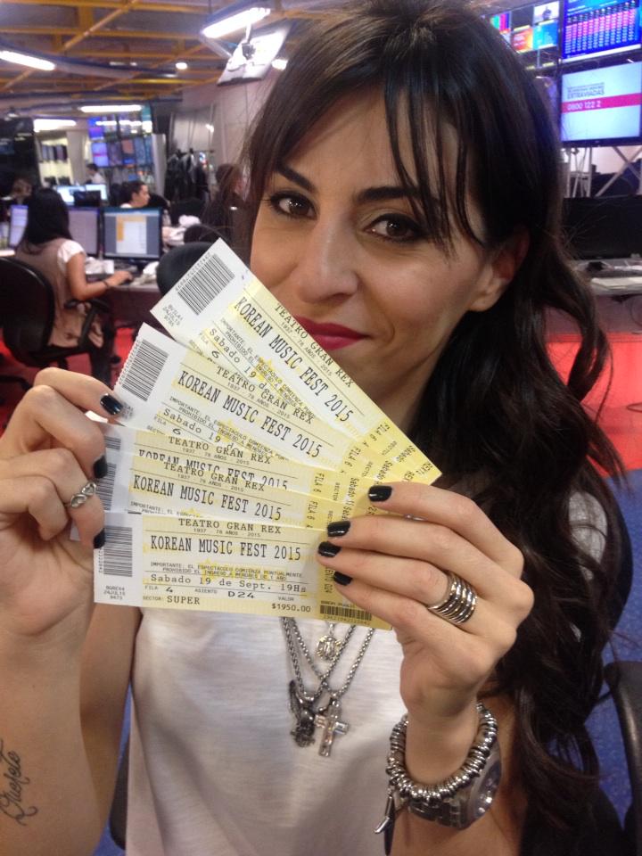 Sintesis_13's tweet photo. Ultimo momento! Esta misma noche la Beba regala entradas para el Korean Music Fest! Tuiteá con #InvitaSintesis yaaaaa http://t.co/aD0iLuR6vt