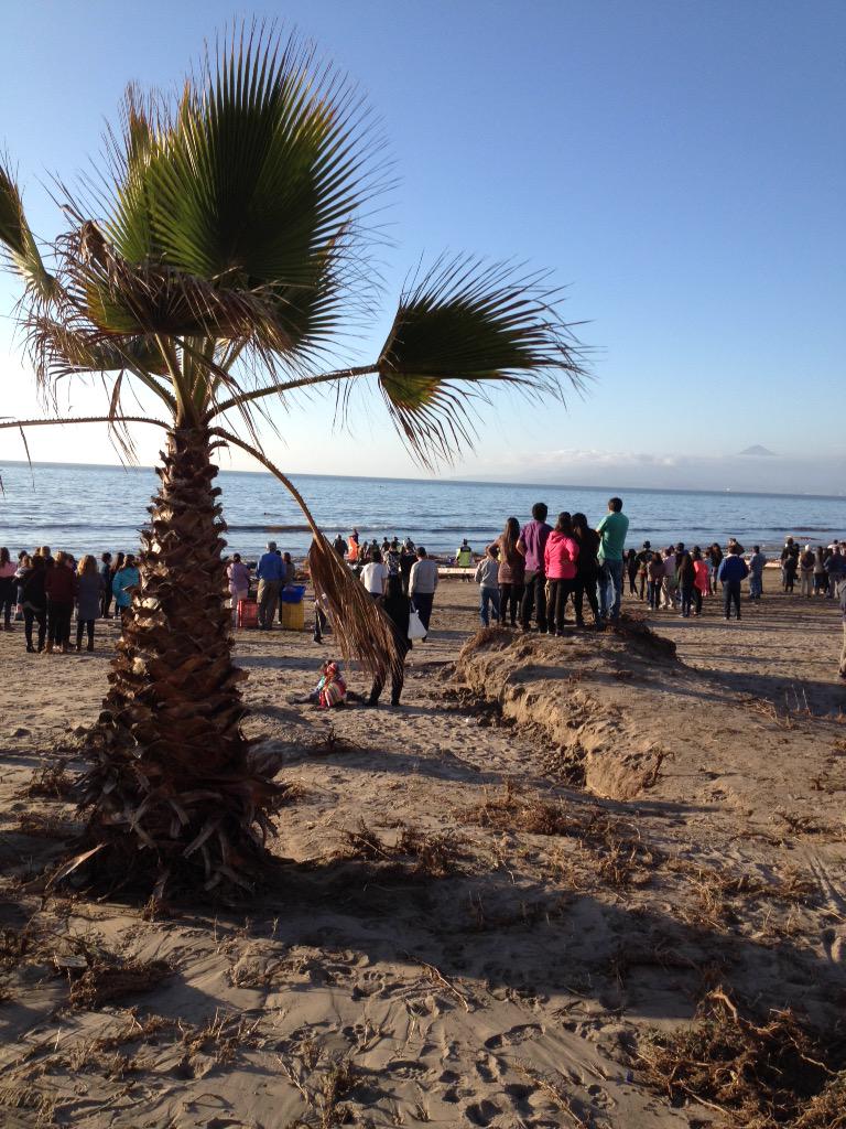 Ninowska's tweet photo. Hay un fallecido frente al tololobeef @elobservatodo @LaSerena_Chile http://t.co/pne2qnF7Q7