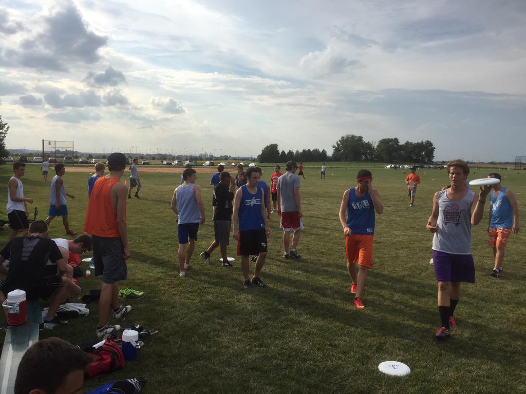 isugnomes's tweet photo. Real good turnout on this Thursday practice #Gnomes #Flomes http://t.co/rKzCdLCDVe