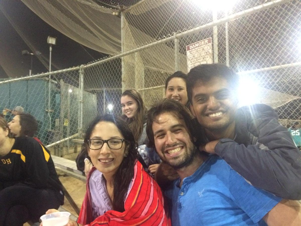 rcarn1993's tweet photo. Cheering on our fellow #EMCers at softball! #EMCMDP #MDPlove http://t.co/WkI4xinada