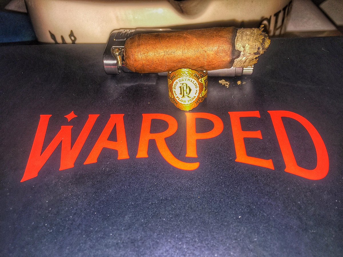 newcigar's tweet photo. Our latest review of the @warpedcigars Don Reynaldo is now live over on http://t.co/BZDCLC3hsr  #cigars #cigar #botl http://t.co/n434dglOov