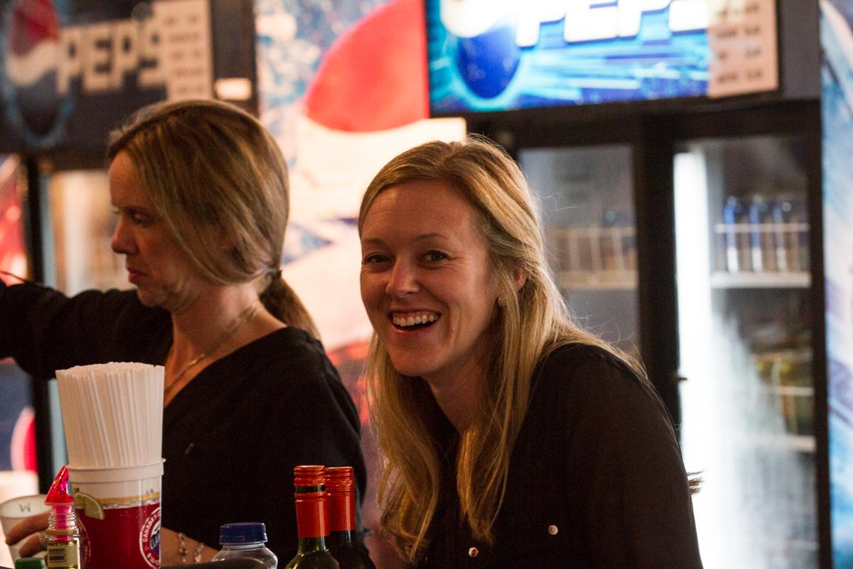 jmweb's tweet image. What a smile, yum, smiles v2.0 &amp;amp; lotsa Oysters @ #PEI Shellfish Festival #shellfish20th