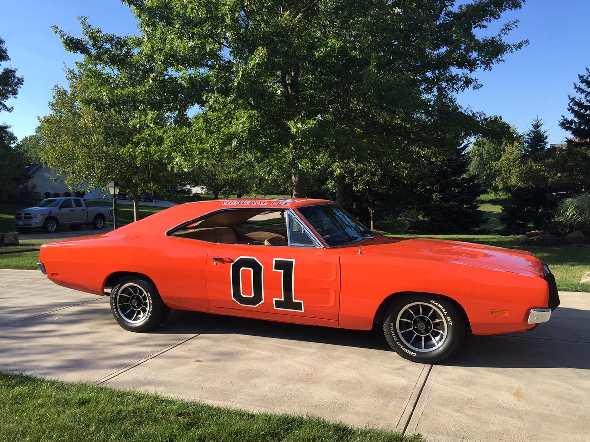 Rubber City Classic (RCC_Auction) Twitter