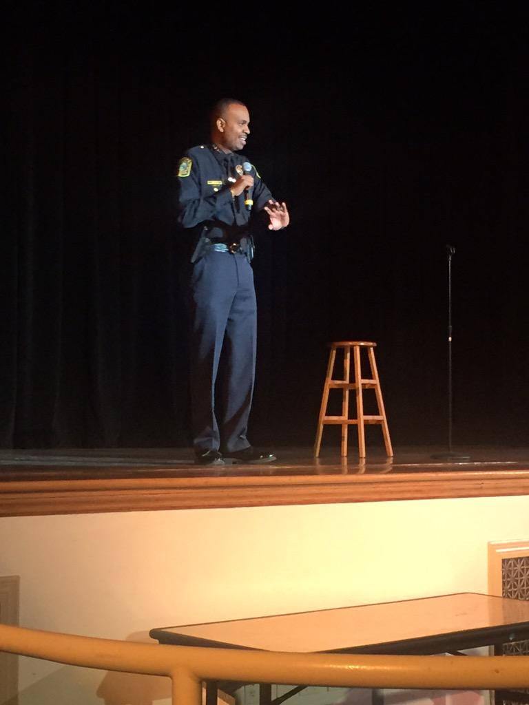 MDSPD's tweet photo. Celebrating #ConstitutionDay @miamiseniorhigh w @puertoricanflbar #ValuesCount @MDSPDExplorers @MDSPDGREAT http://t.co/kaPmSnXc5P