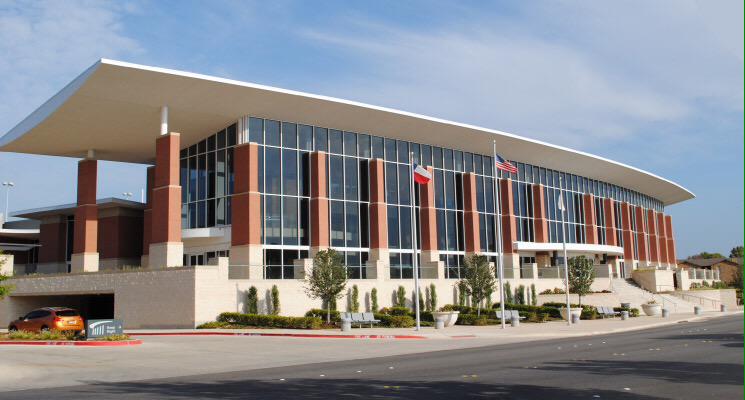 _chs2016_'s tweet photo. WE HAVE OUR PROM VENUE! 
It's going to be at the Hurst Conference Center! Hope you all like it! http://t.co/mdbyZnOBr7