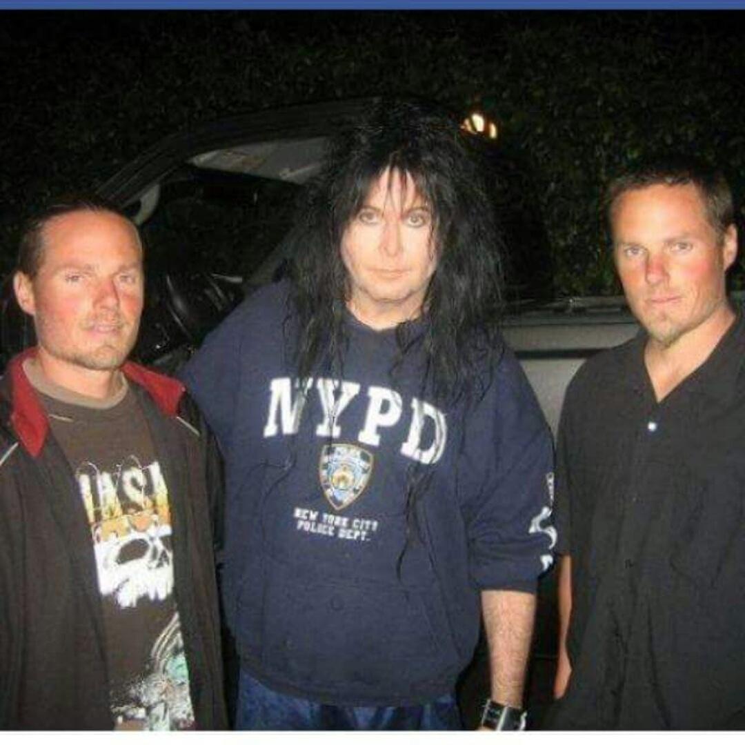 LAMBBED777's tweet photo. W.A.S.P. is coming out with a new album! This is when LAMB BED opened for W.A.S.P.!! dream come true! #LAMBBED #WASP http://t.co/vFtDhTugkV