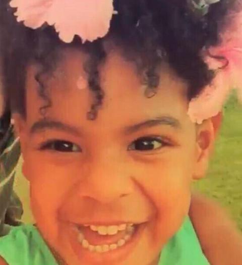 Brudiamond1's tweet photo. #Blueivy #BlueBlue #myPrinc http://t.co/gkJuksHYj2