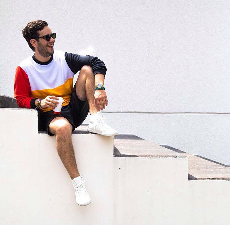 apt25mx's tweet photo. @BernardoCor wearing @_wwltd T-Shirt for @apt25mx http://t.co/zGeAGW2GG6