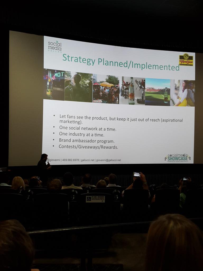 LUCKYMUNKEE's tweet image. Hit the artist markets.... get Rockstar backing. #goVIP #needbased #smdallas