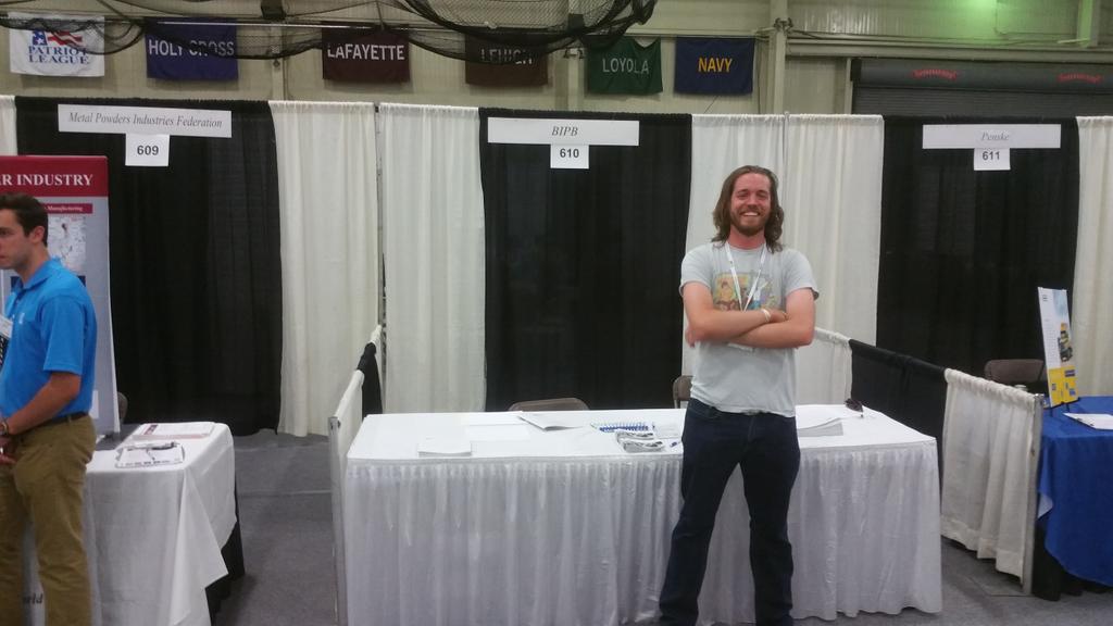 The_DevKev_Env's tweet photo. @BIPBit recruiting at the alma mater. #Nostalgic #ScoobyDooAttire  #LehighEngineers! http://t.co/Paoz2eDRfO