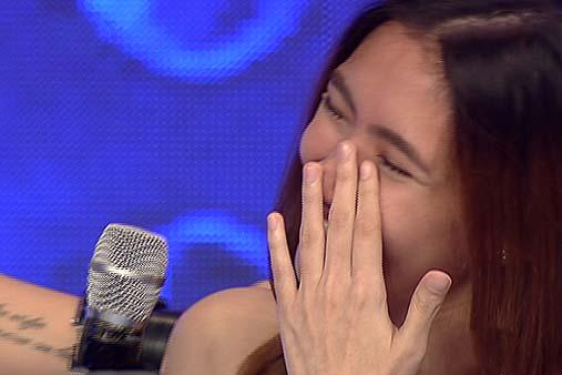 ABSCBN_Showbiz's tweet image. WATCH: 'Pastillas Girl' cries while addressing bashers bit.ly/1Fim3K5