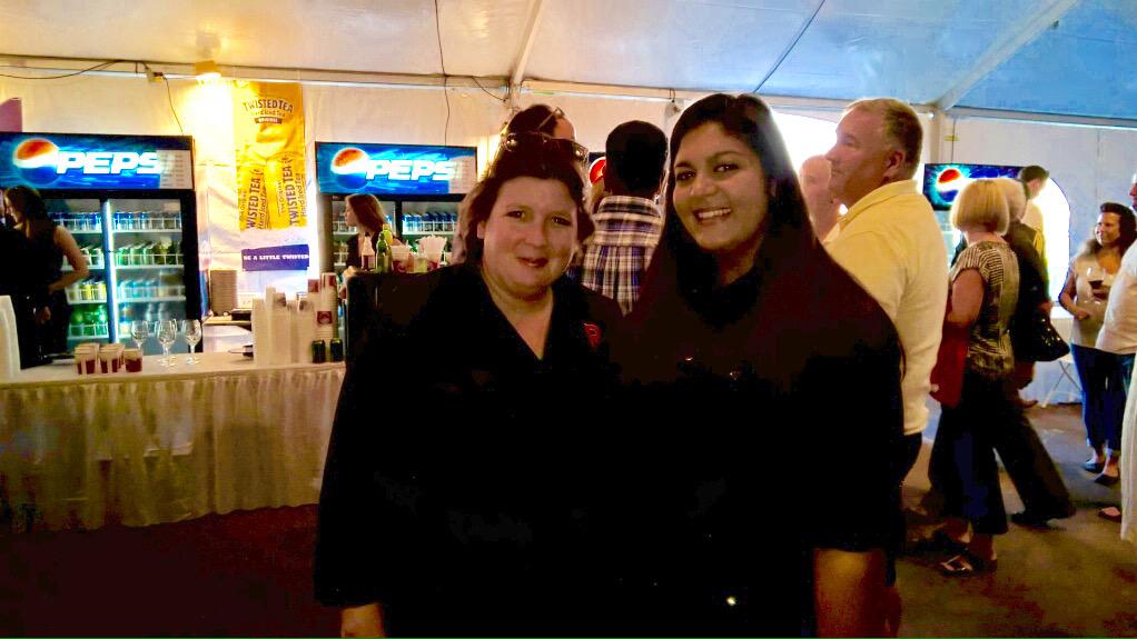 Krystalle_CBC's tweet image. Thanks for the picture @CHEF_LYNN and nice to meet you today. You were a great host of @PEI_Shellfish #shellfish20th